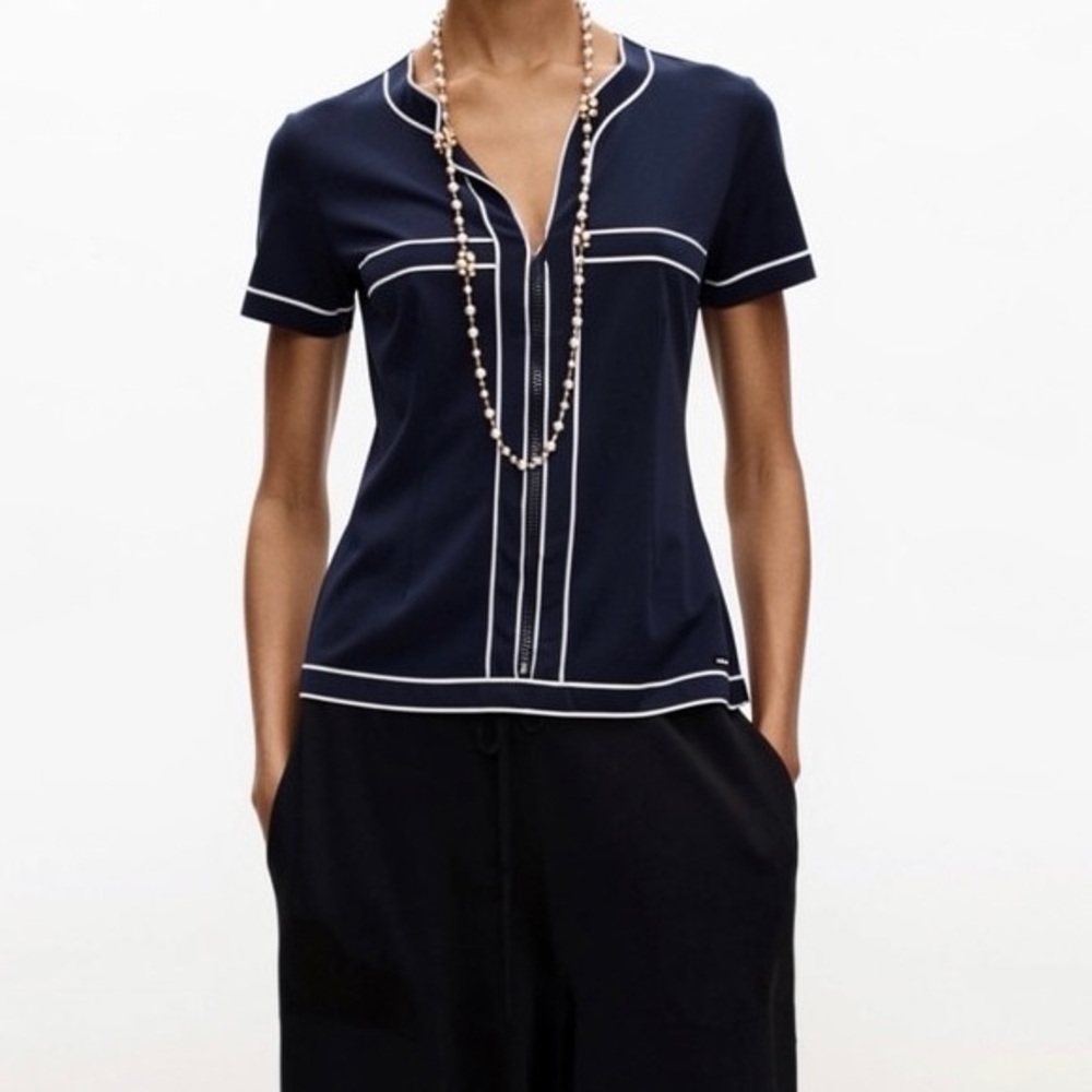 Chanel top